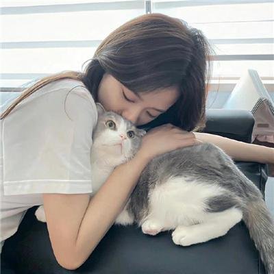 蕾哈娜内衣秀4